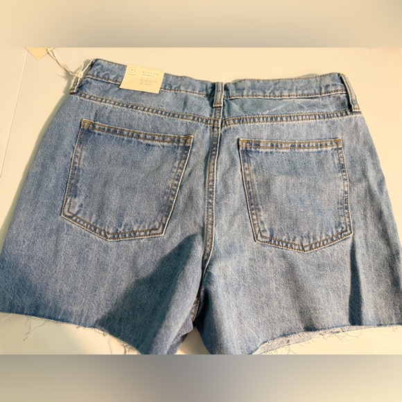 Universal Thread Light Blue Jean Shorts - Picture 3 of 3